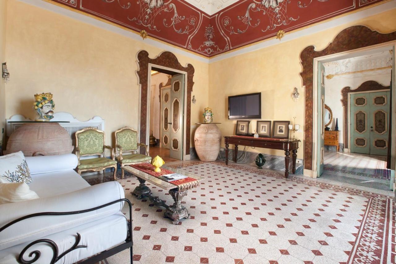 Estate4Home - Palazzo Crocione Positano Buitenkant foto