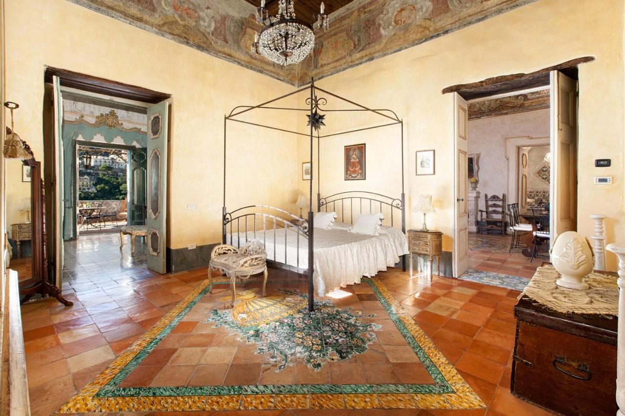 Estate4Home - Palazzo Crocione Positano Buitenkant foto